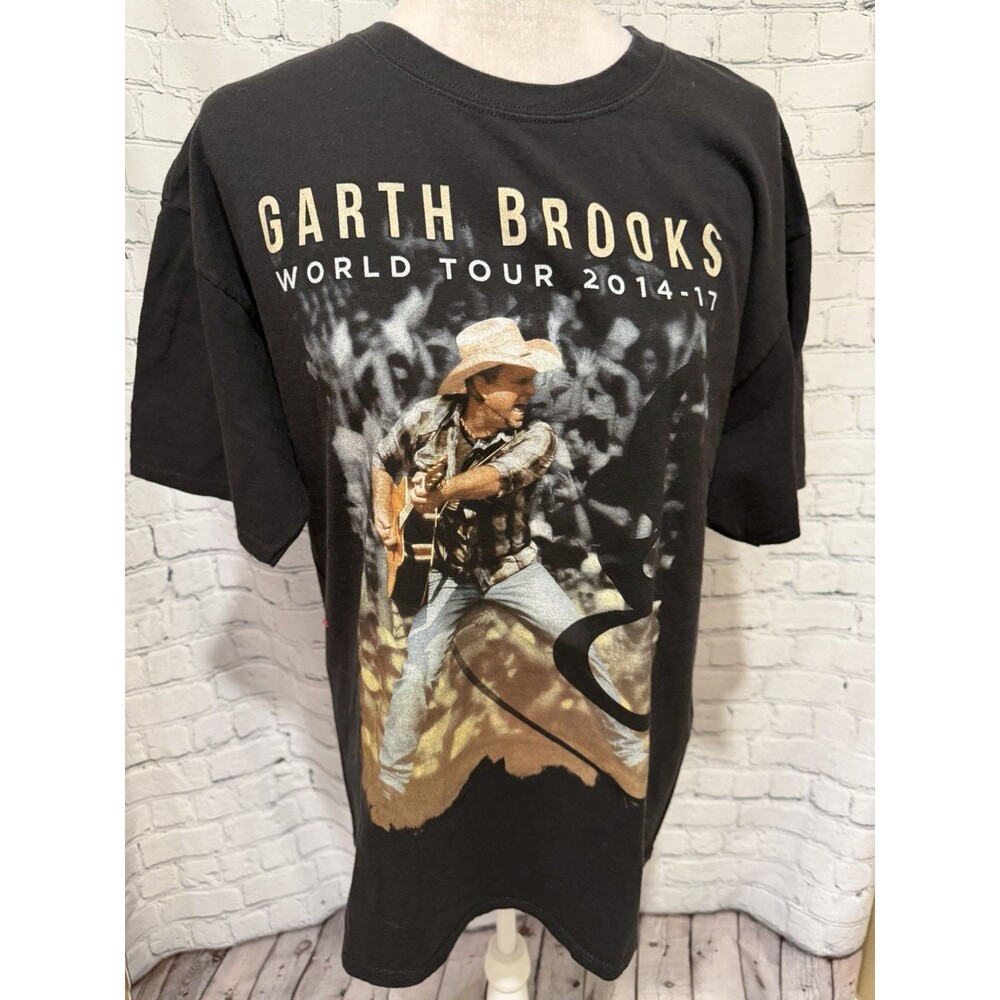 T-Shirt Garth Brooks World Tour 2014-2017 Unisex sz L Double Sided Graphic Black